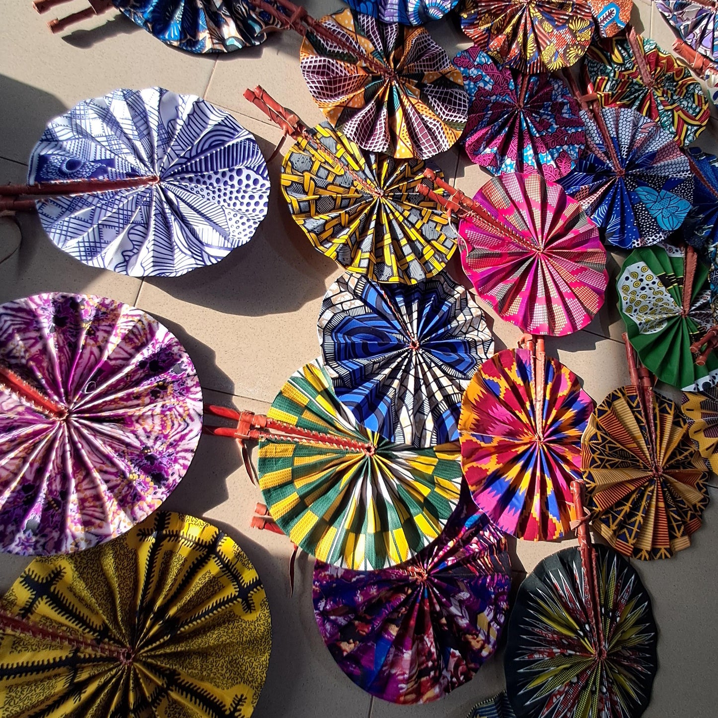 50 pieces Wholesale Fabric fans