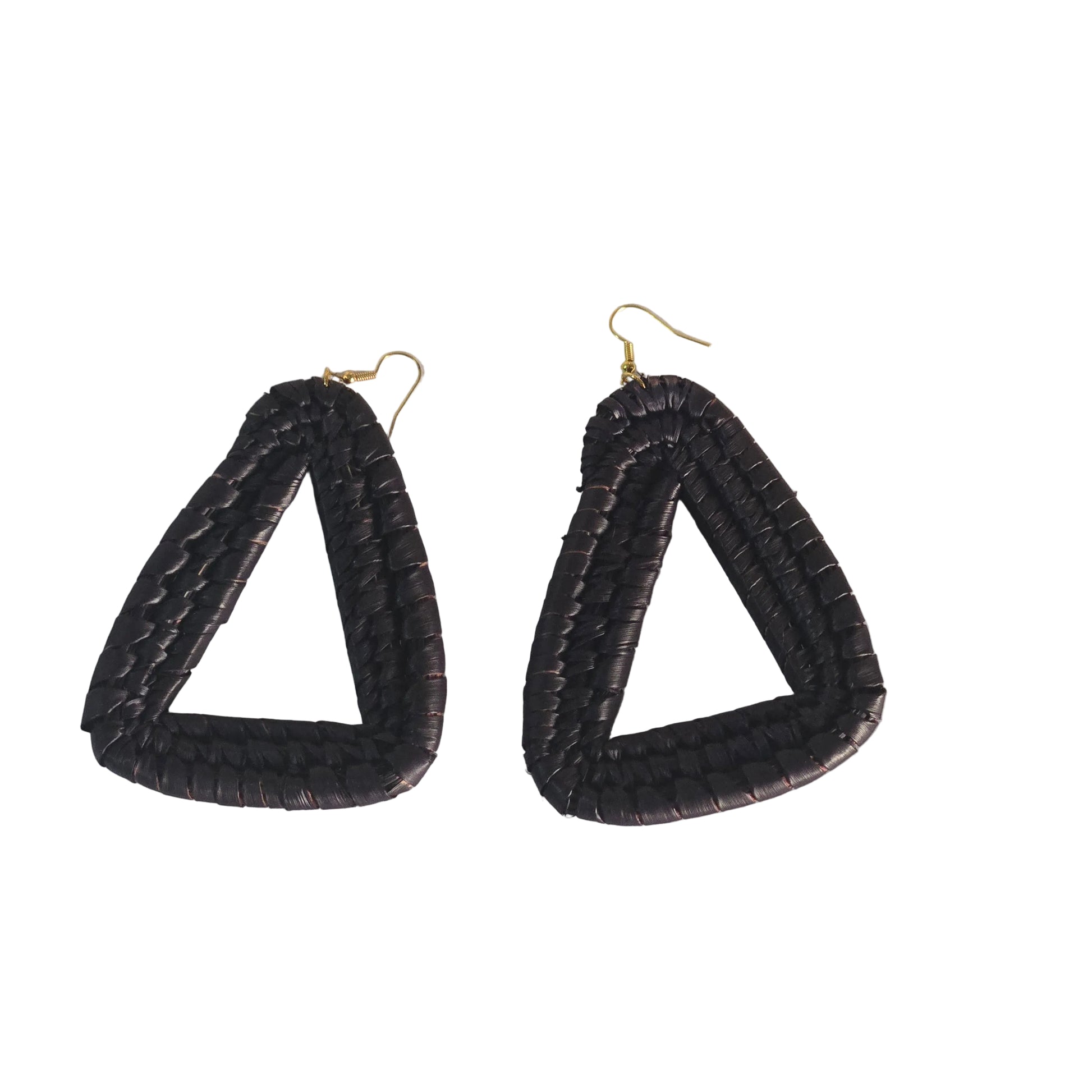 Black triangle-shaped  raffia  earring