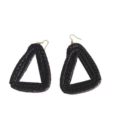 Black triangle-shaped  raffia  earring