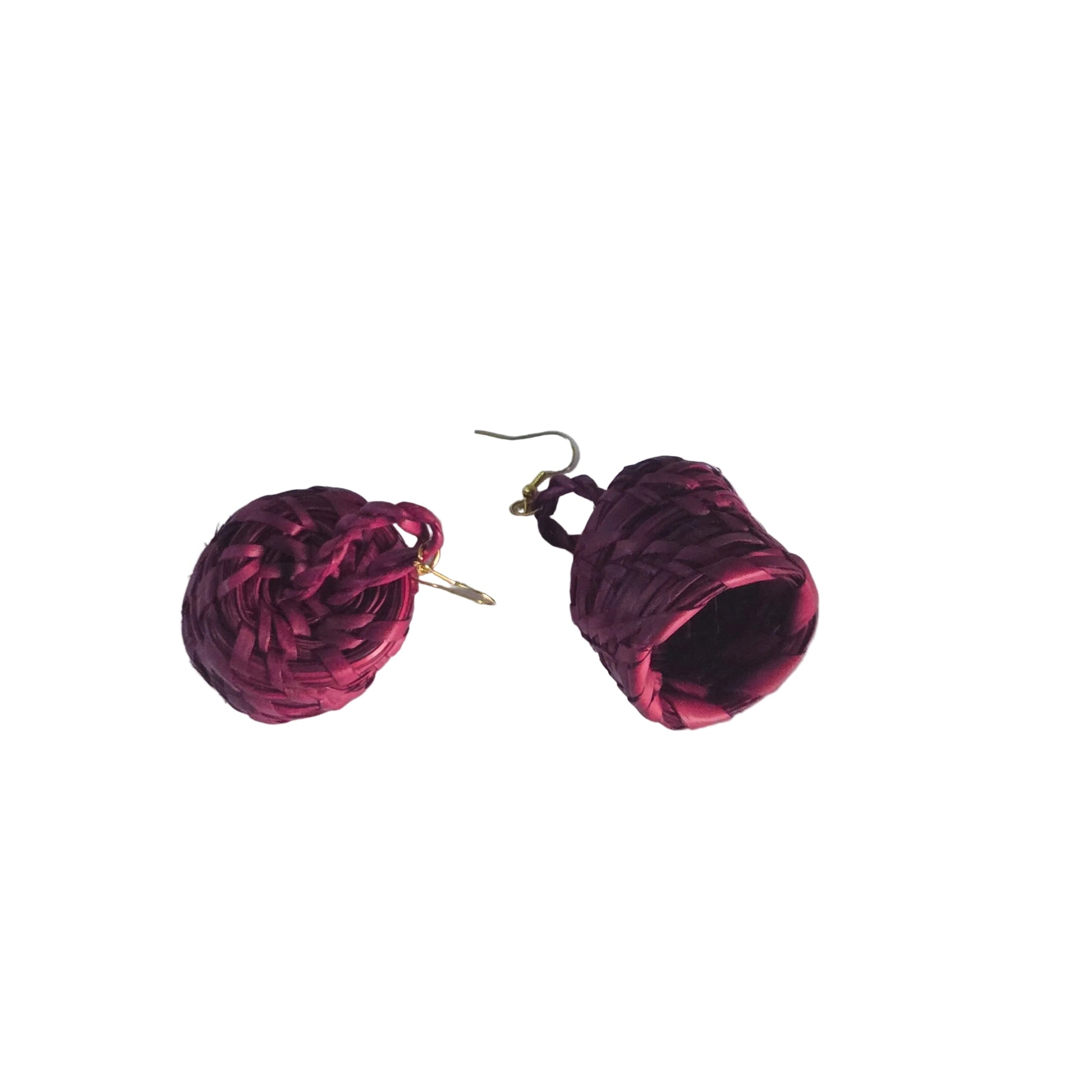 Pair of purple textured raffia earrings 