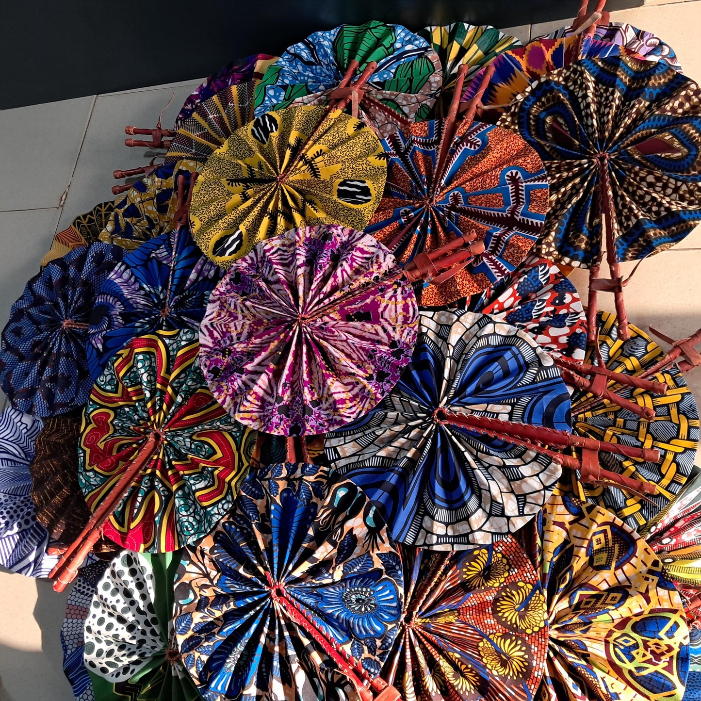 50 pieces Wholesale Fabric fans